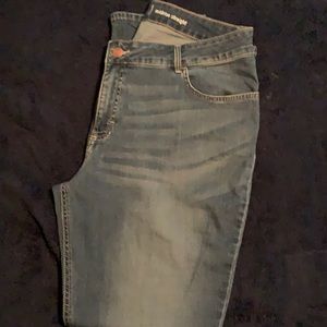 Lee Riders midrise straight size 20W jeans. Good condition.